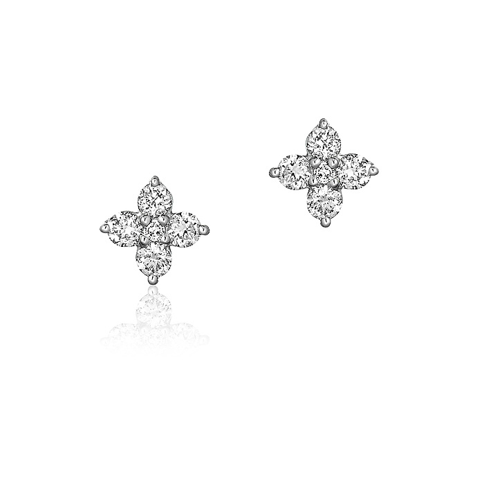 プラチナ ピアス