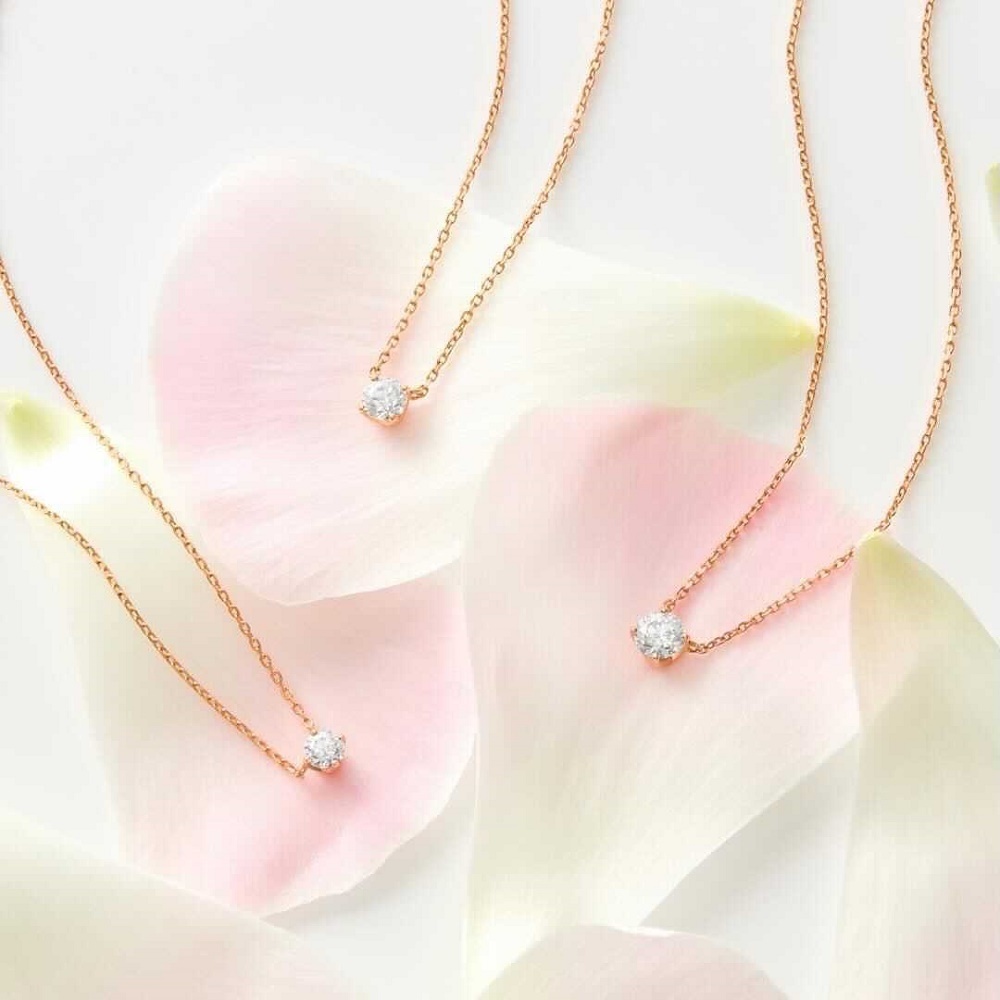 4℃のご褒美ダイヤモンドネックレス