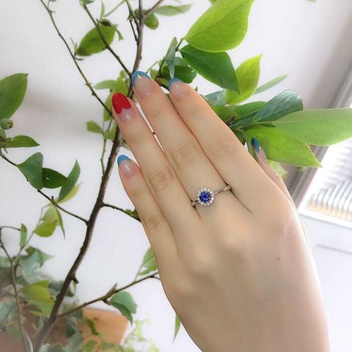 ご褒美の4℃サファイアシルバーリング