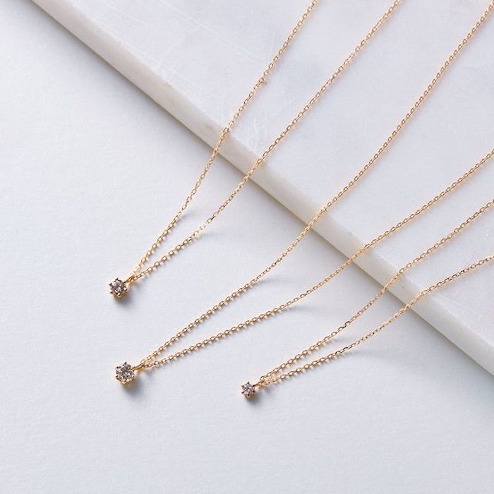 4℃のDiamond Necklace