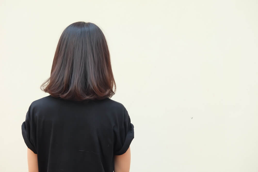 ワンカールボブの女性